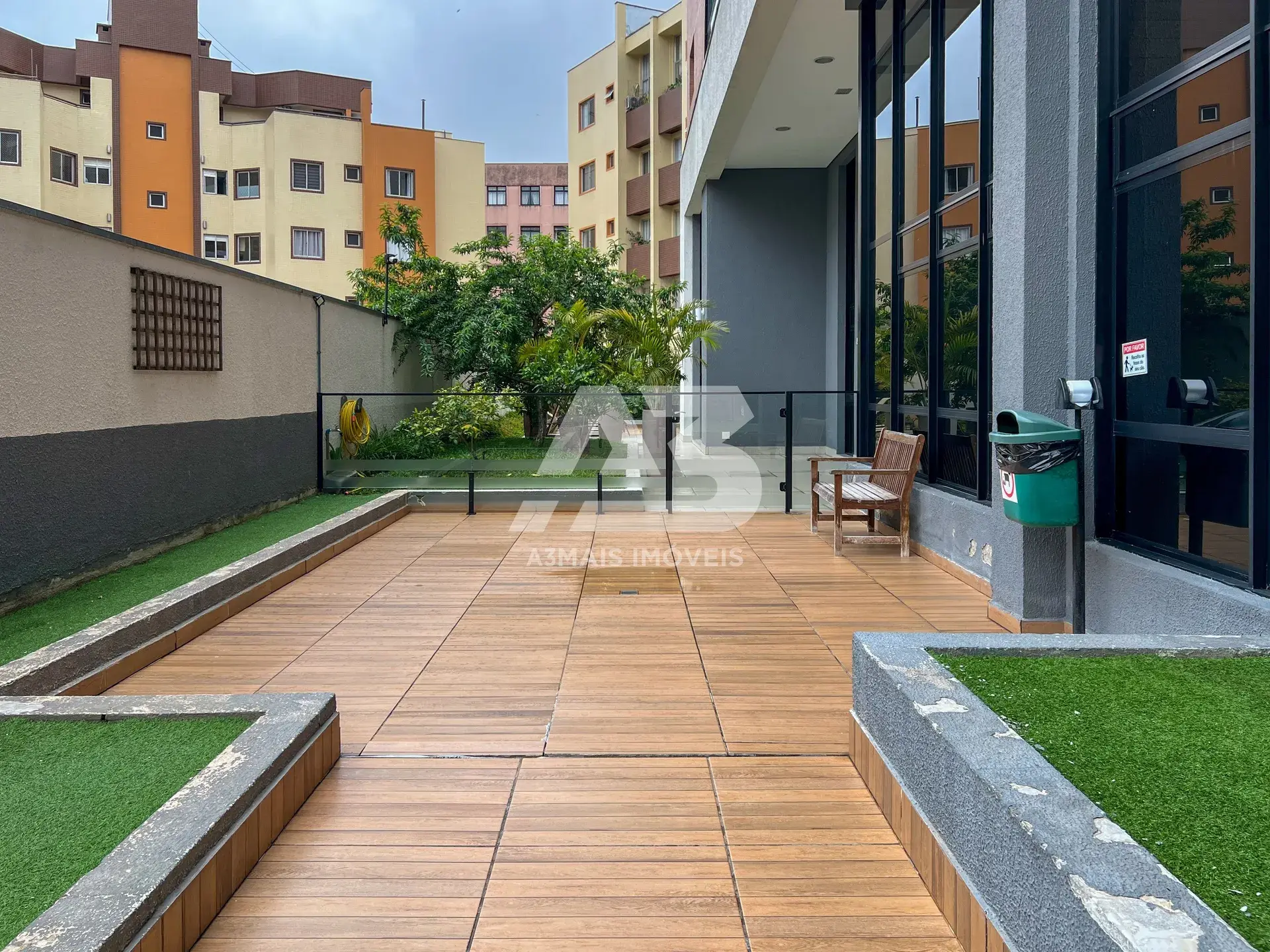 Apartment, 65 m², with a glass-enclosed balcony — photo 18