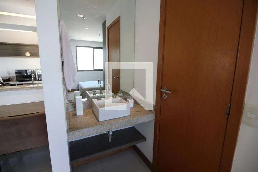 Меблированное студио 38 м² с 1 спальней и балконом — photo 24