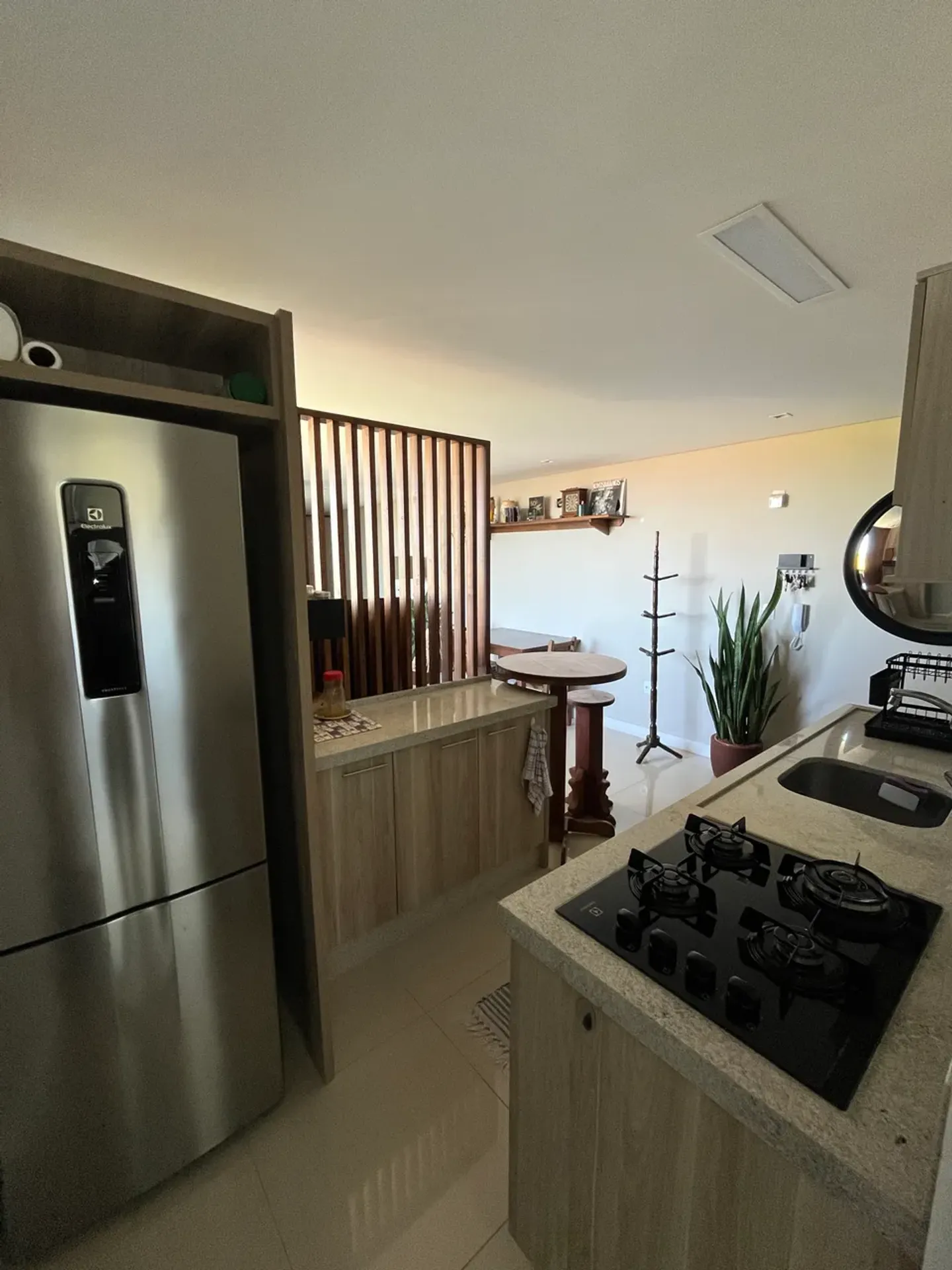 Мебльована квартира 86 м² з 2 спальнями-сюїтами — photo 2
