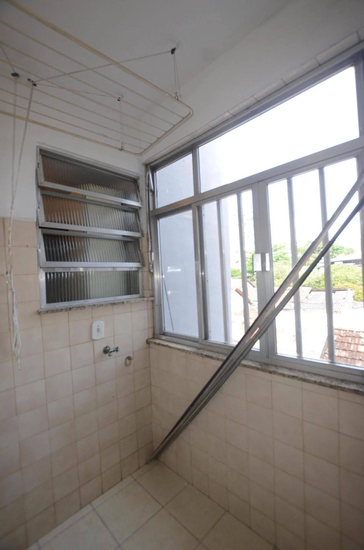 Apartamento com 2 quartos, 2 banheiros e varanda — photo 28