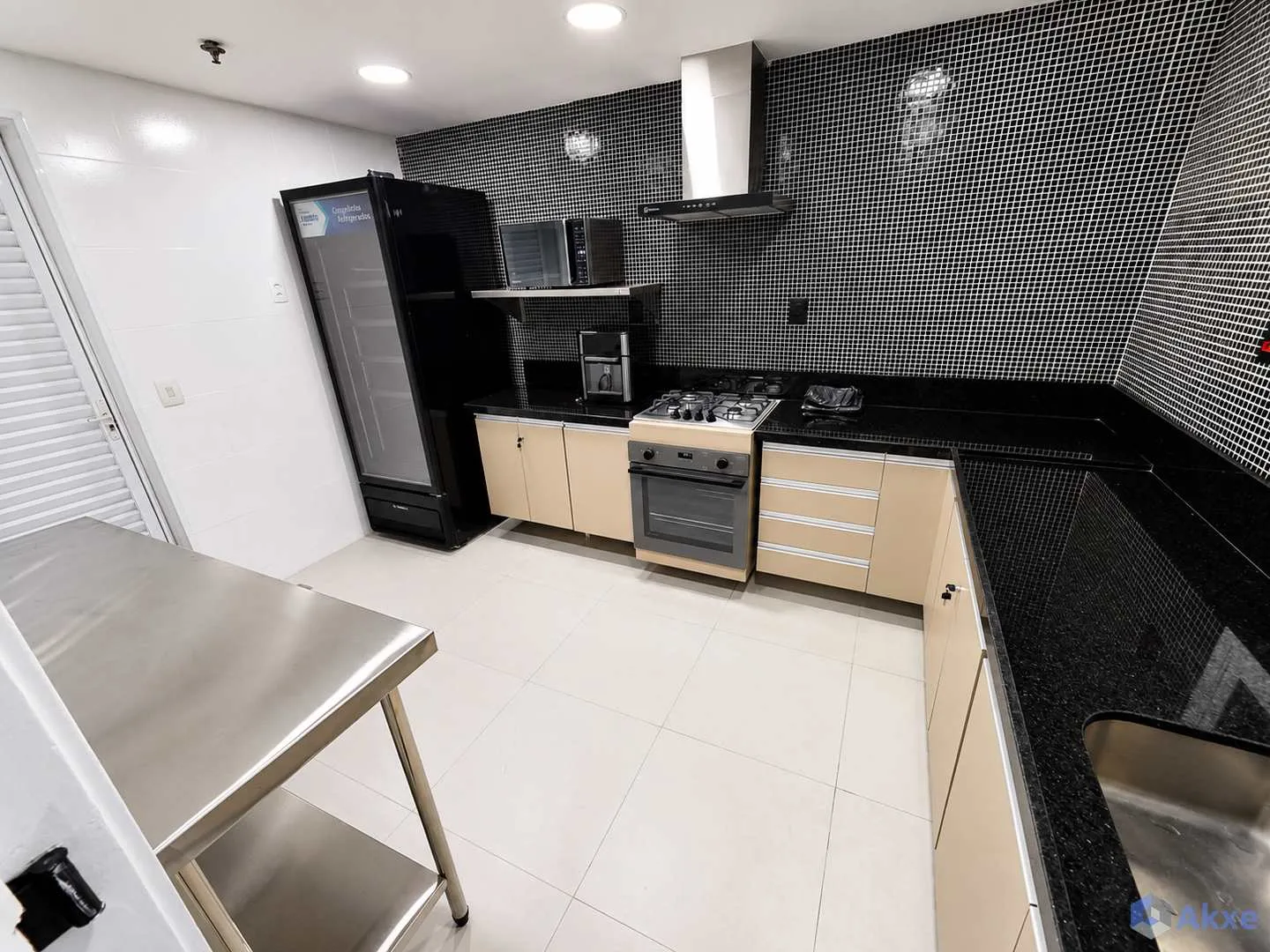 2-bedroom apartment with an en-suite and balcony grill — photo 39
