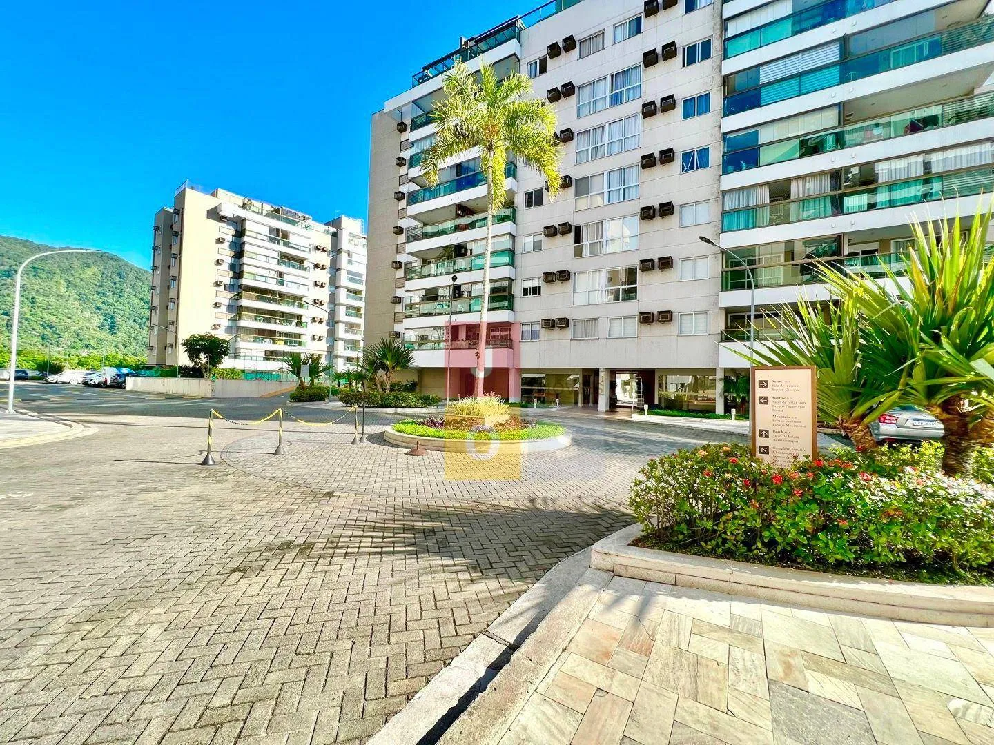 2-bedroom apartment with 2 bathrooms, 72 m² — photo 51
