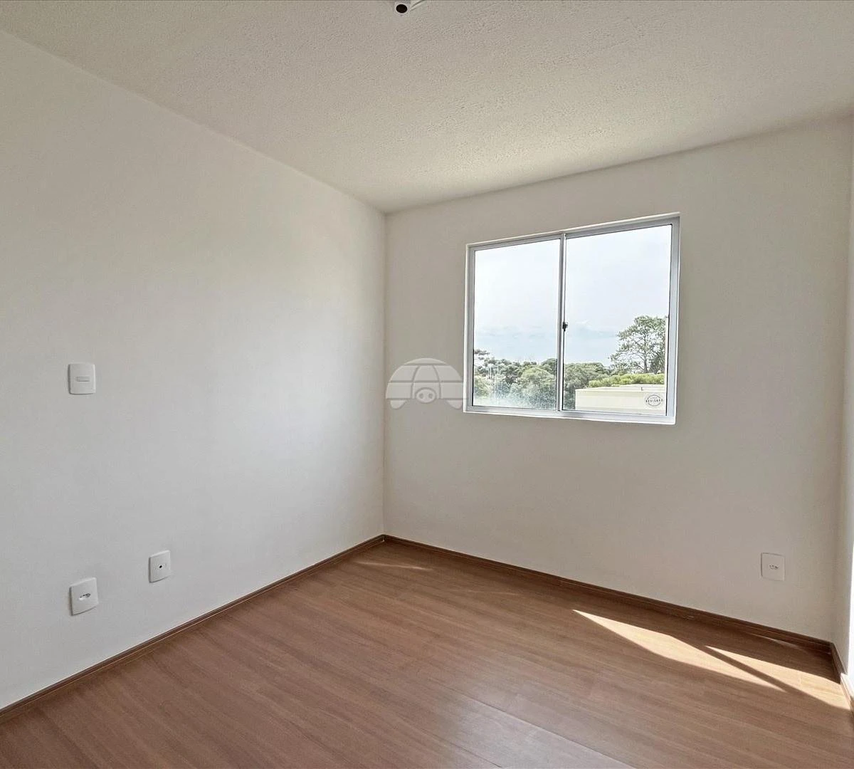 Apartment, 45 m², with wood or laminate floors — photo 7