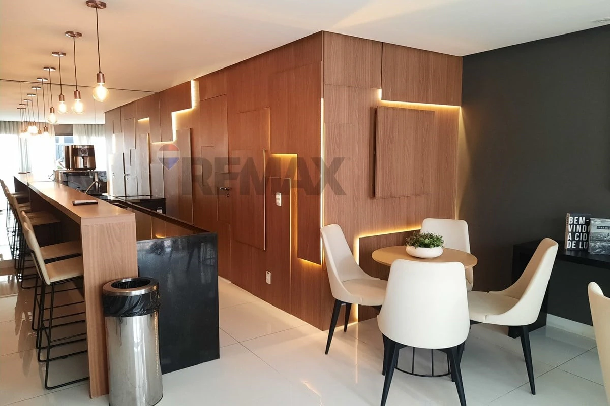 Квартира з 1 спальнею 35 м² і балконом — photo 28