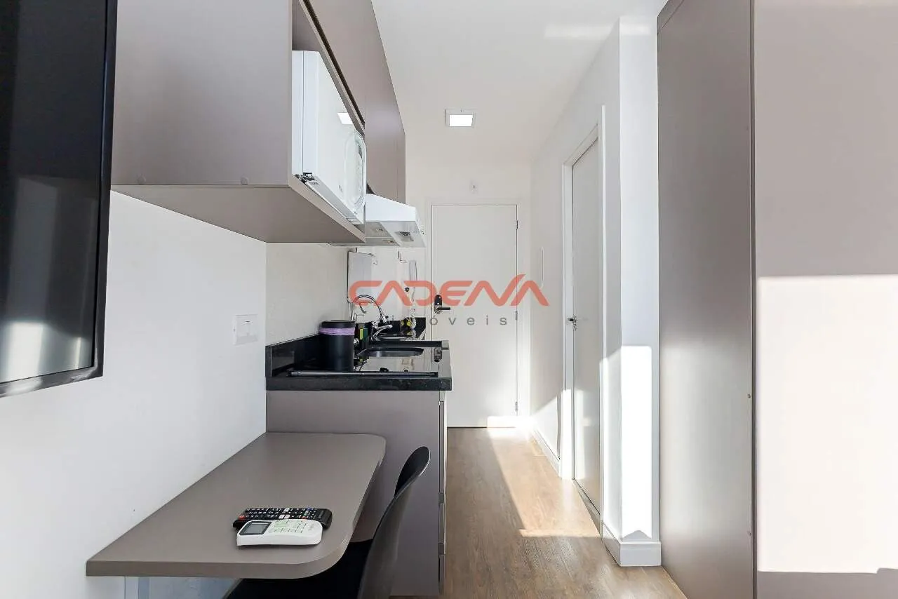 Furnished studio in a building with a gym — photo 4