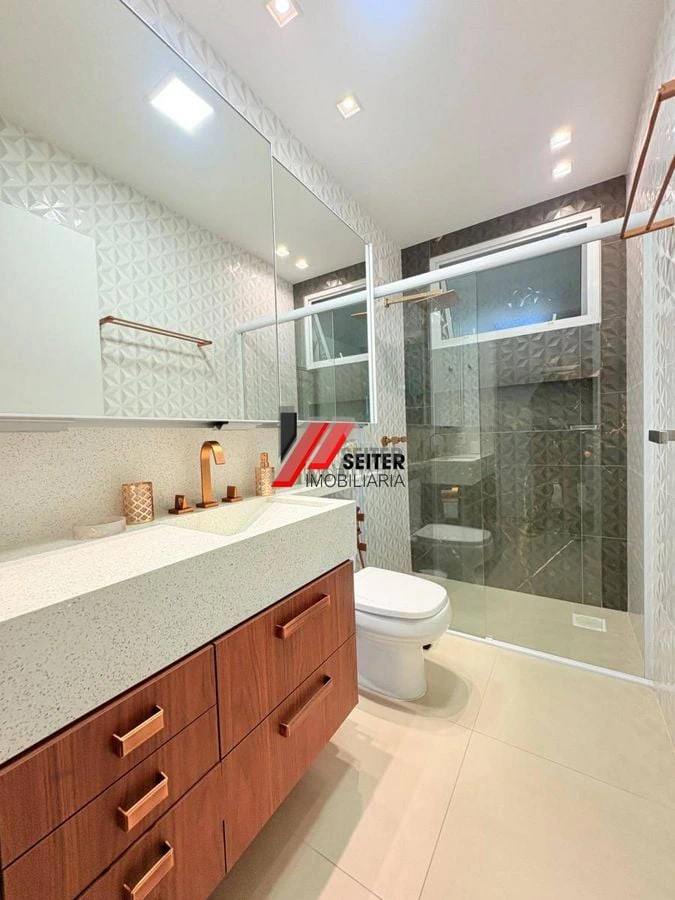 2-bedroom apartment with floor-to-ceiling windows — photo 26