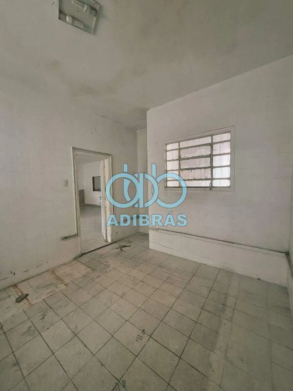 Rental house with 3 bedrooms and 2 bathrooms — photo 9