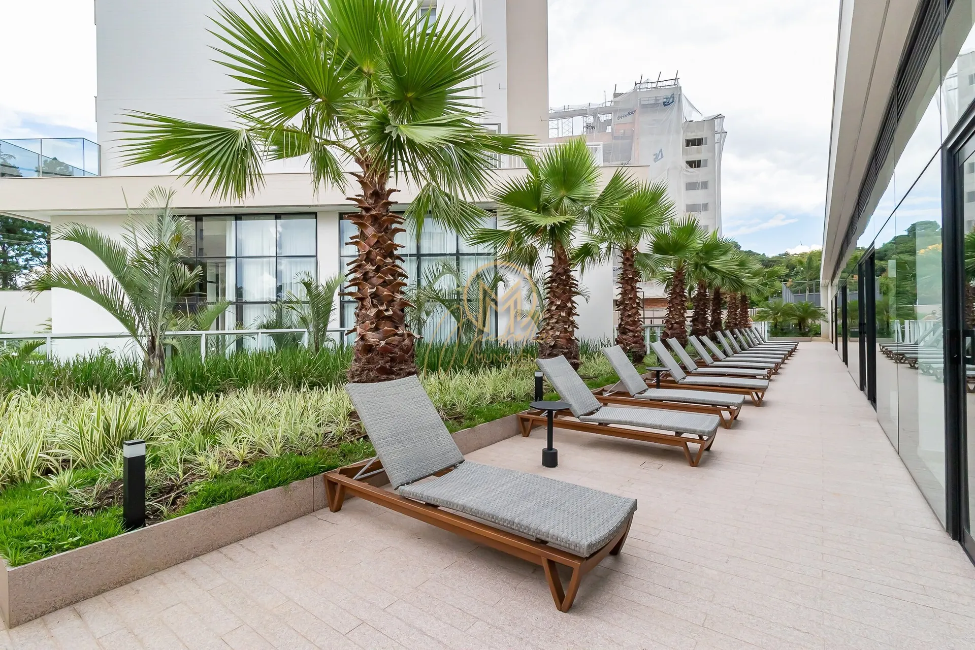 Furnished 462 m² apartment with 4 en-suite rooms — photo 108