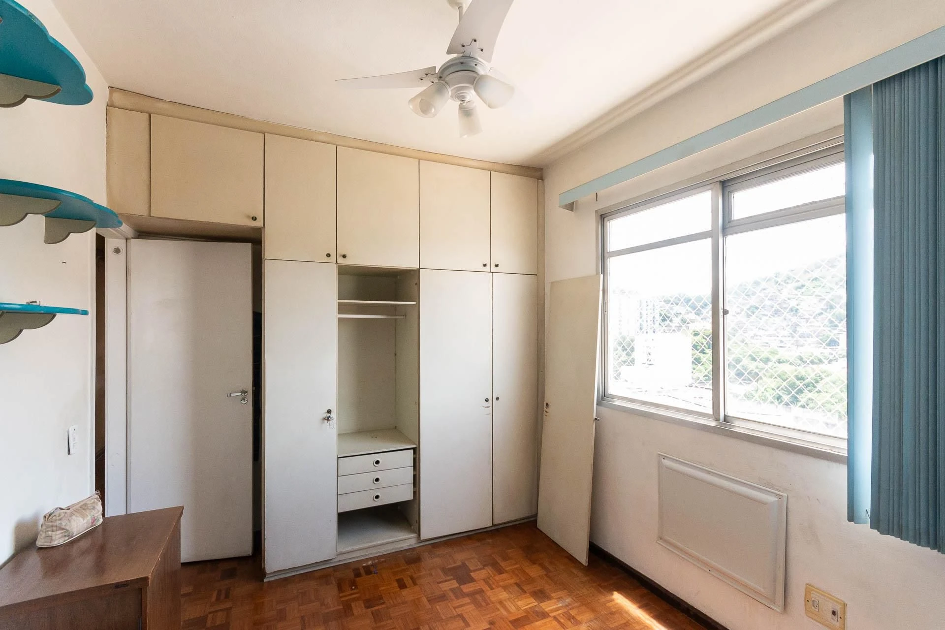 Вид на горы и 3 спальни: квартира 90 м² — photo 17