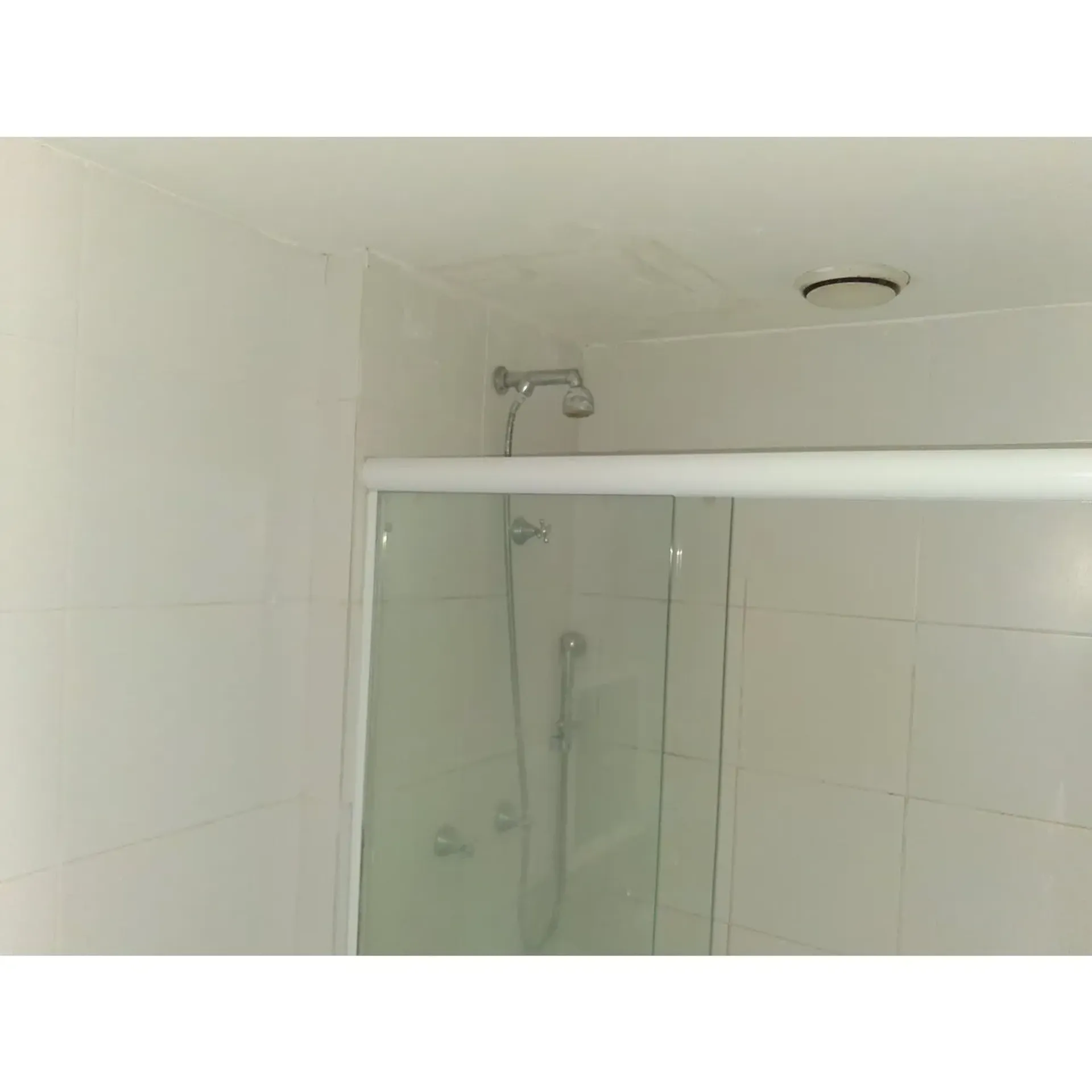 73 m² 2-bedroom rental apartment with balcony — photo 37