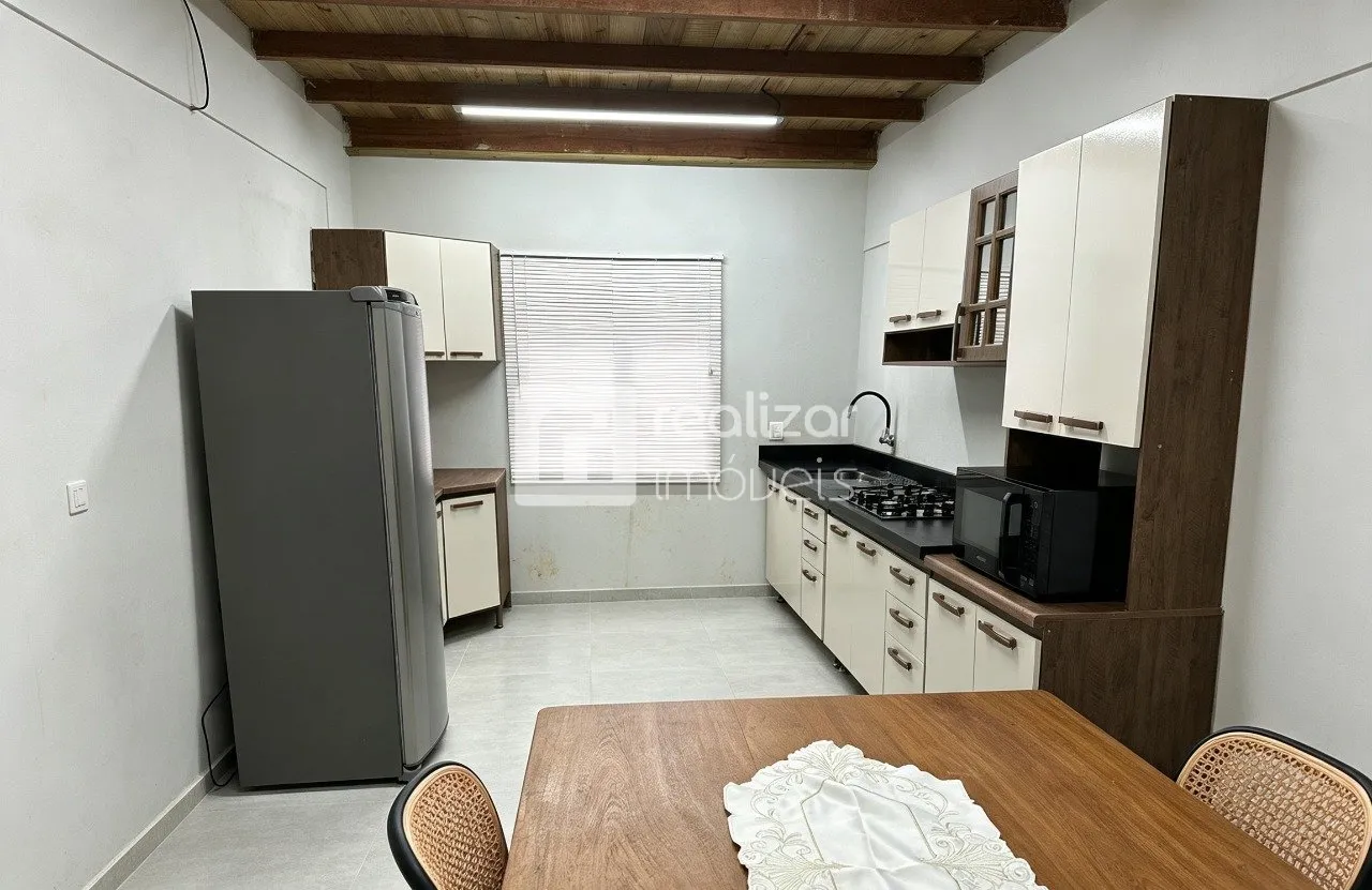 5-bedroom house with a mountain view in Florianópolis — photo 2