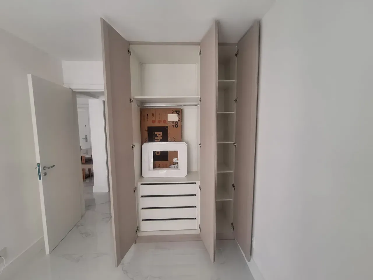 70 m² apartment with an open kitchen and 2 bedrooms — photo 16
