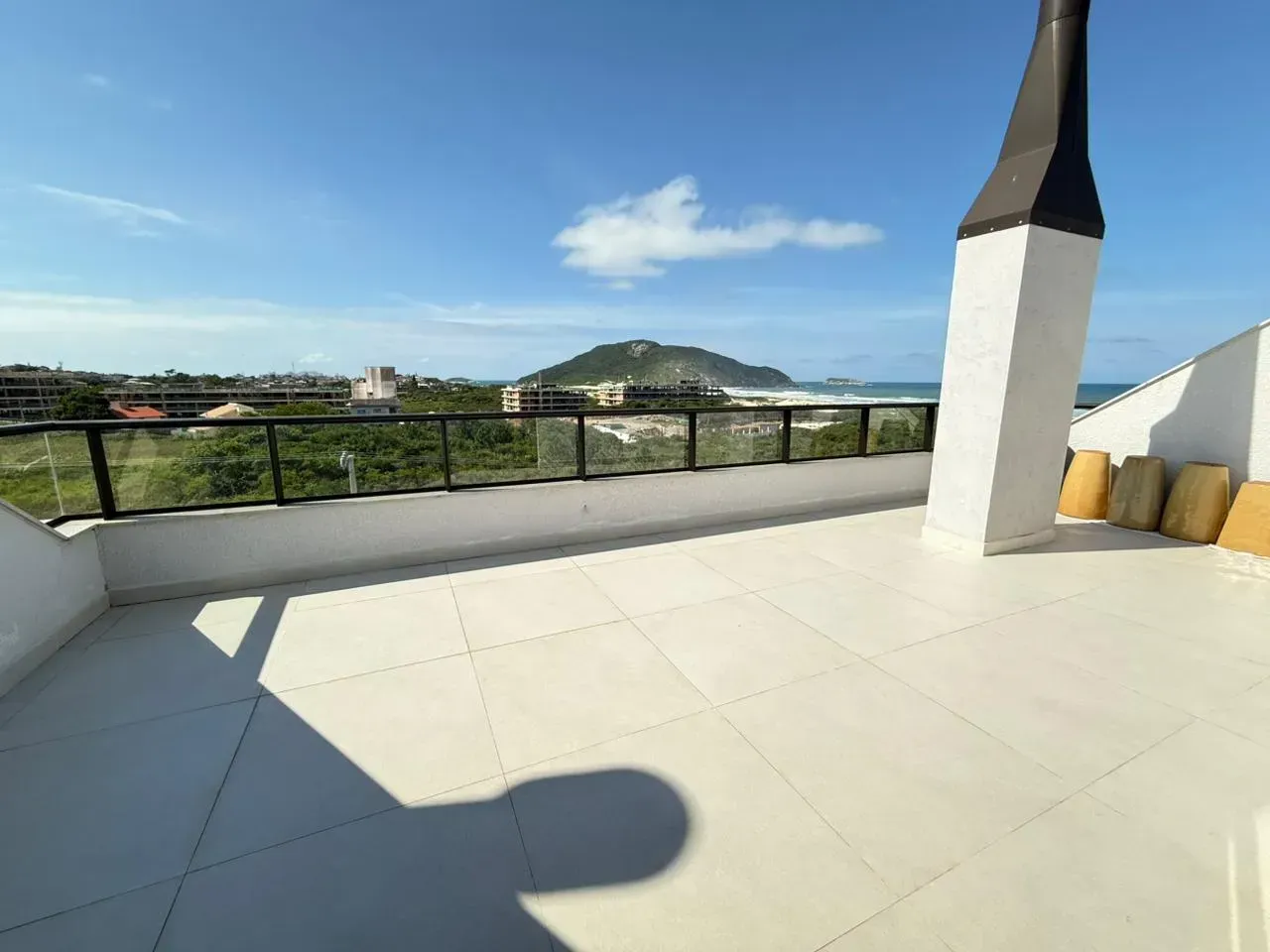Furnished penthouse with terrace and balcony built-in grill — photo 13