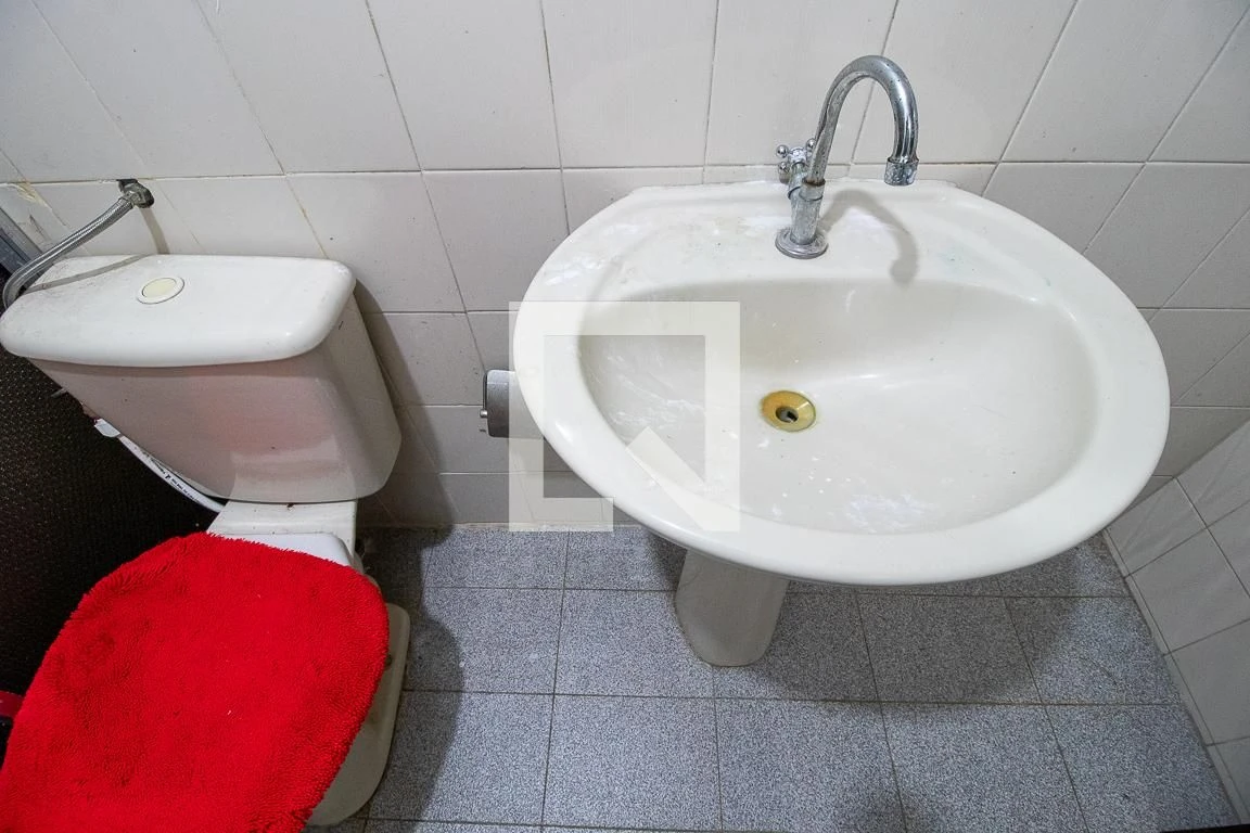 Меблированный дом с 4 спальнями и частным садом — photo 43