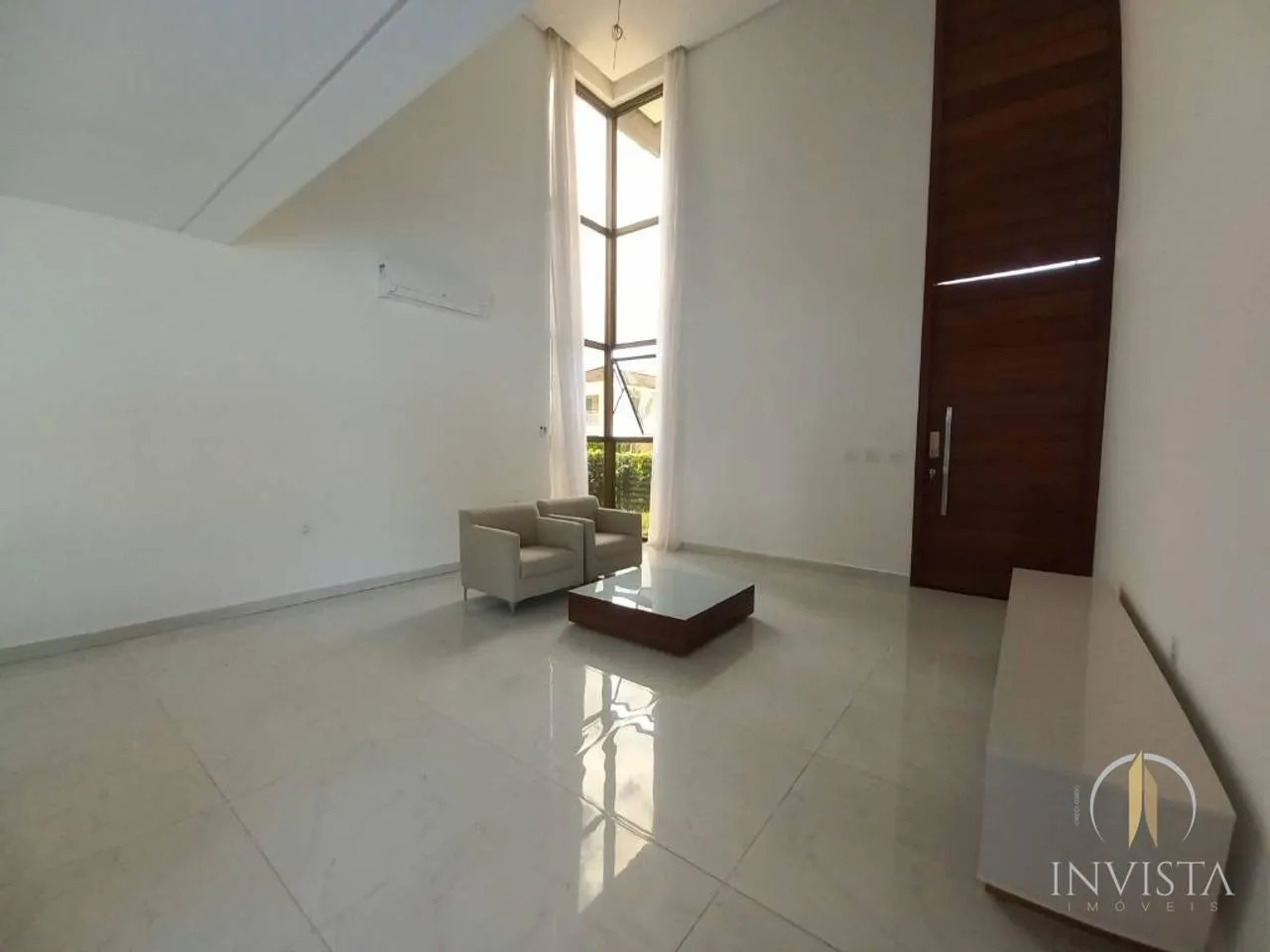 Furnished house, 481 m², with floor-to-ceiling windows — photo 21