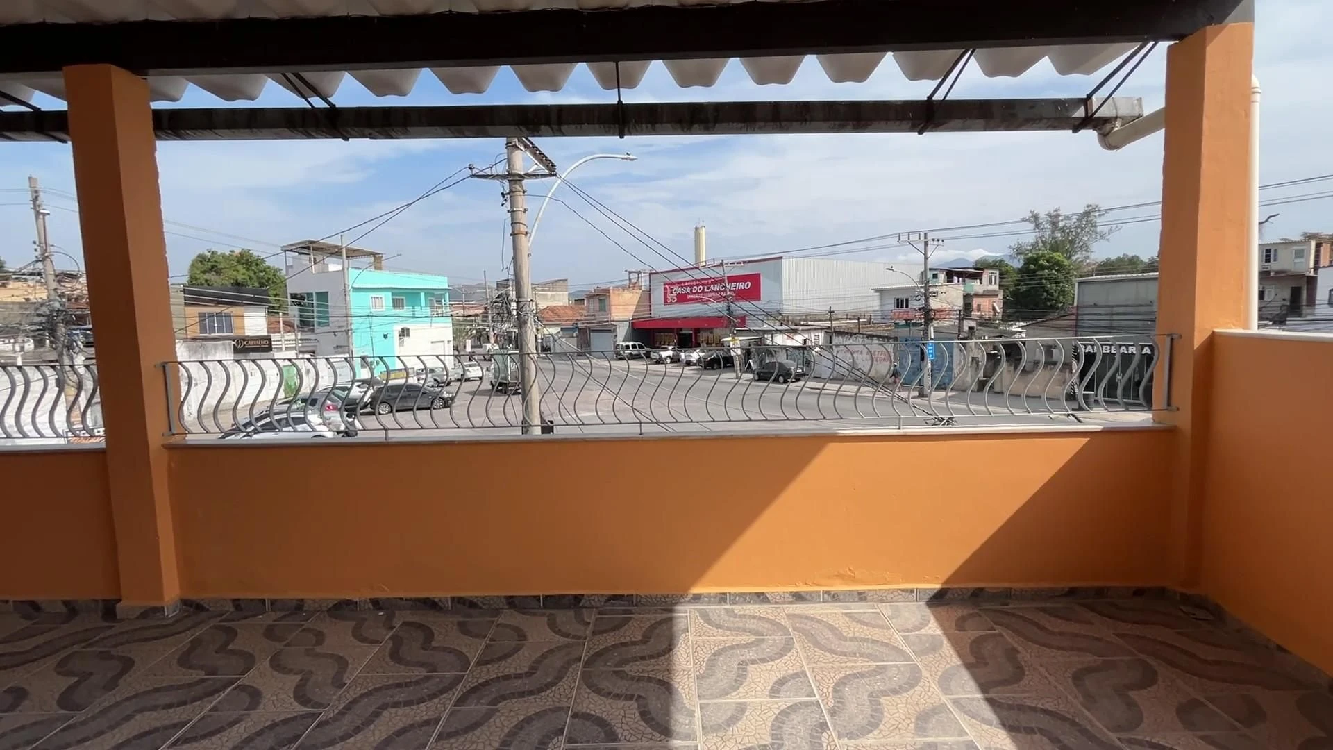 House for rent with 2 bedrooms and 2 bathrooms — photo 3