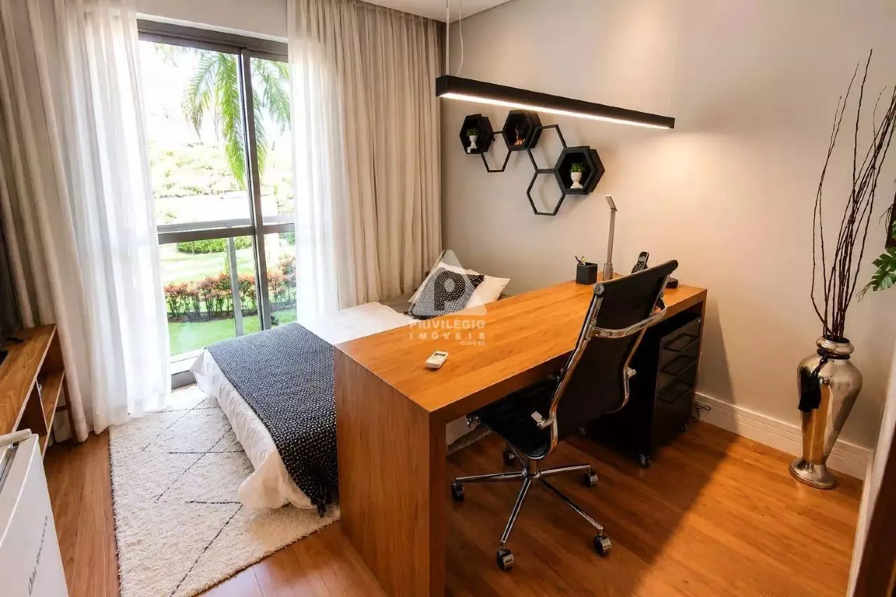 Apartamento mobiliado com 4 quartos e 5 banheiros — photo 5