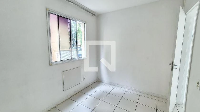 2-bedroom apartment in a building with a pool — photo 35