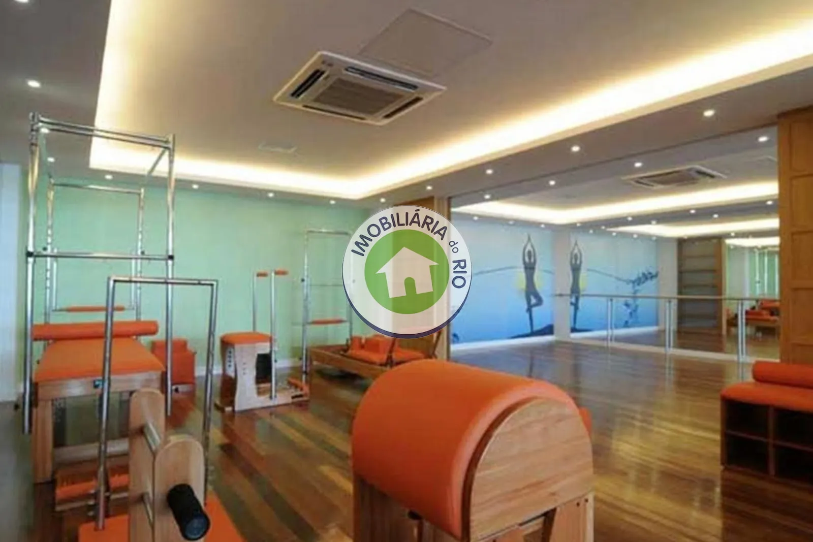 Apartamento mobiliado com 3 dormitórios e 5 banheiros — photo 55