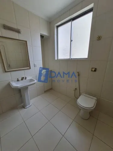 Apartamento com 3 quartos e cozinha fechada de 109 m² — photo 3
