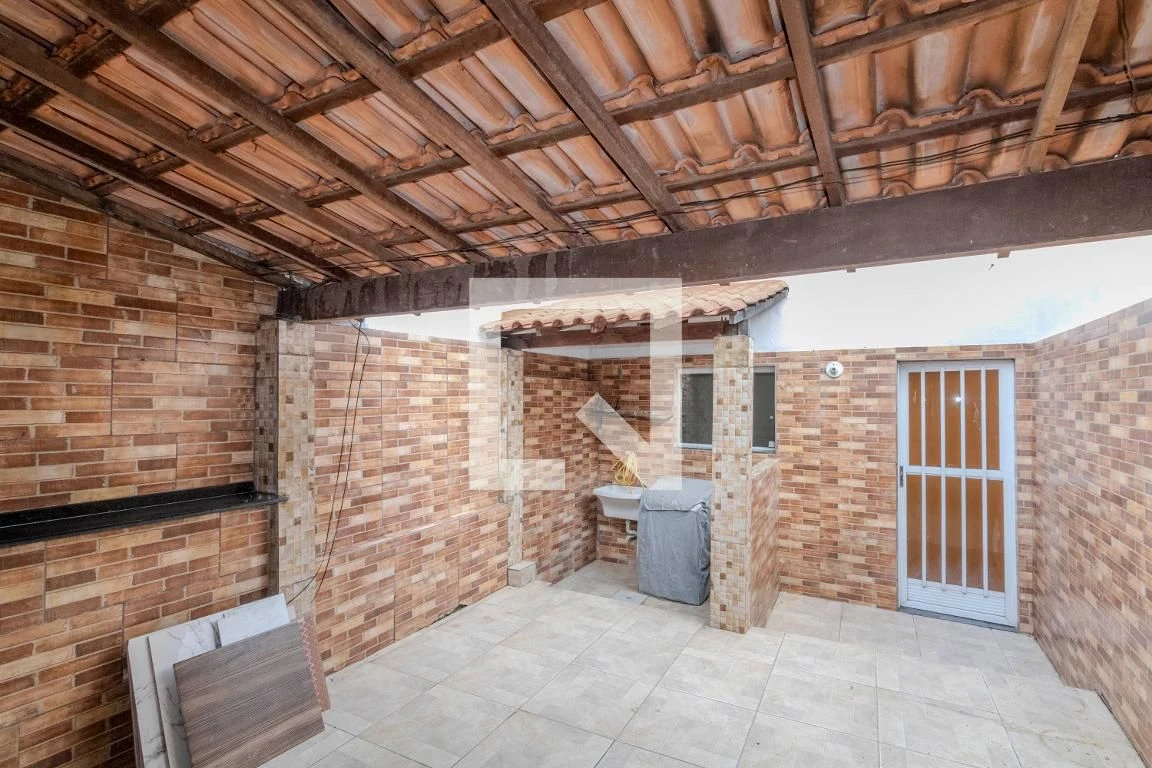 Garden in a 2-bedroom house, 76 m² — photo 9