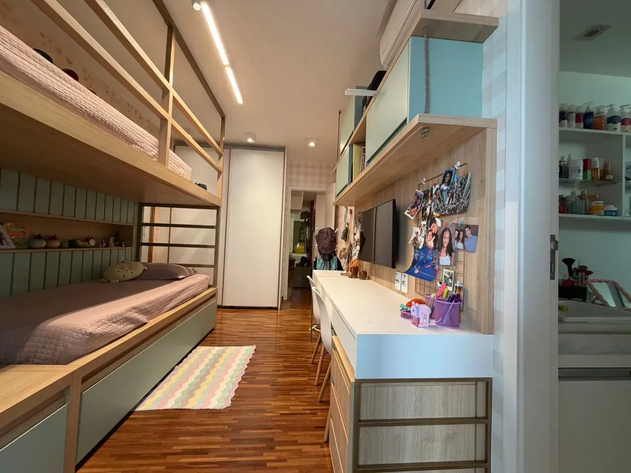 Apartamento com 3 quartos, 3 banheiros e varanda fechada — photo 15