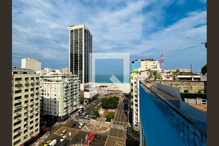 Furnished duplex with 2 bedrooms and a balcony — photo 22