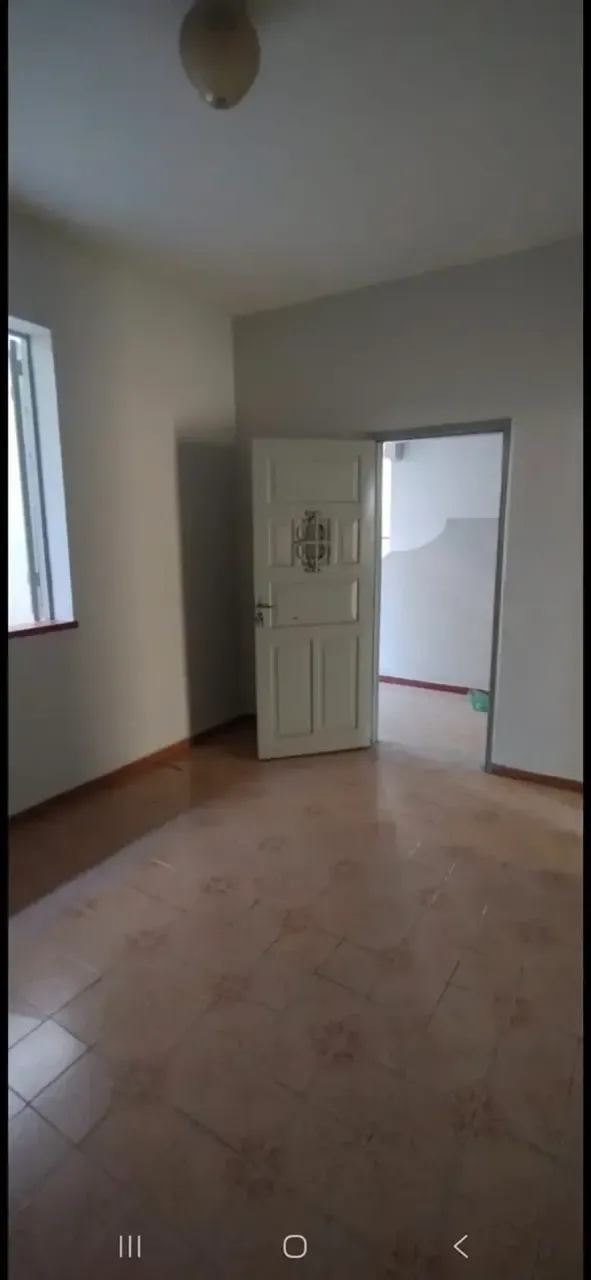 Unfurnished apartment with 2 bedrooms and a terrace — photo 5