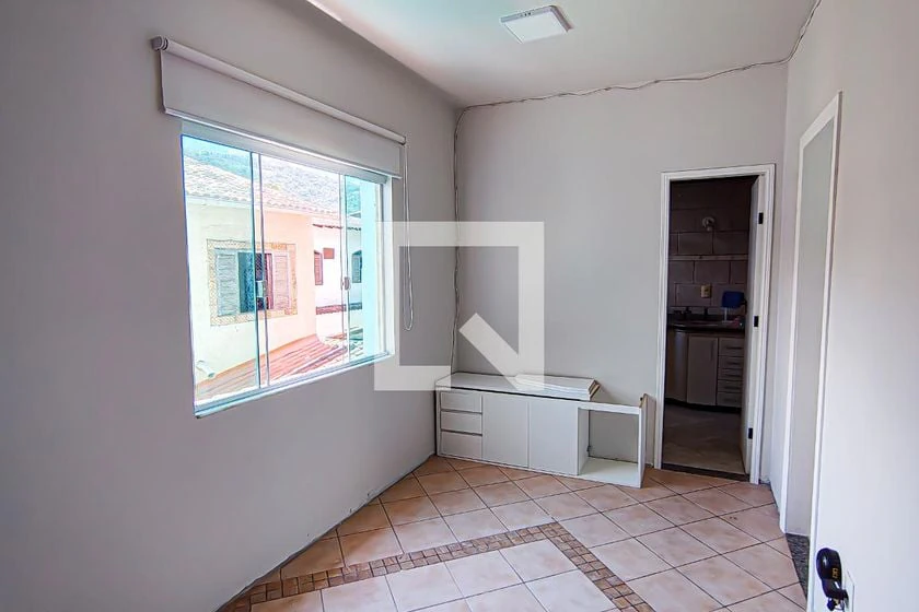 3-bedroom house with a walk-in closet in Rio de Janeiro — photo 4