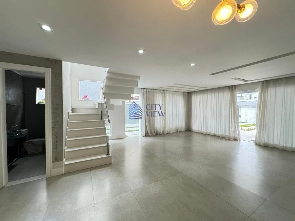House with 5 bedrooms and 360 m² plus 4 parking spots — photo 12