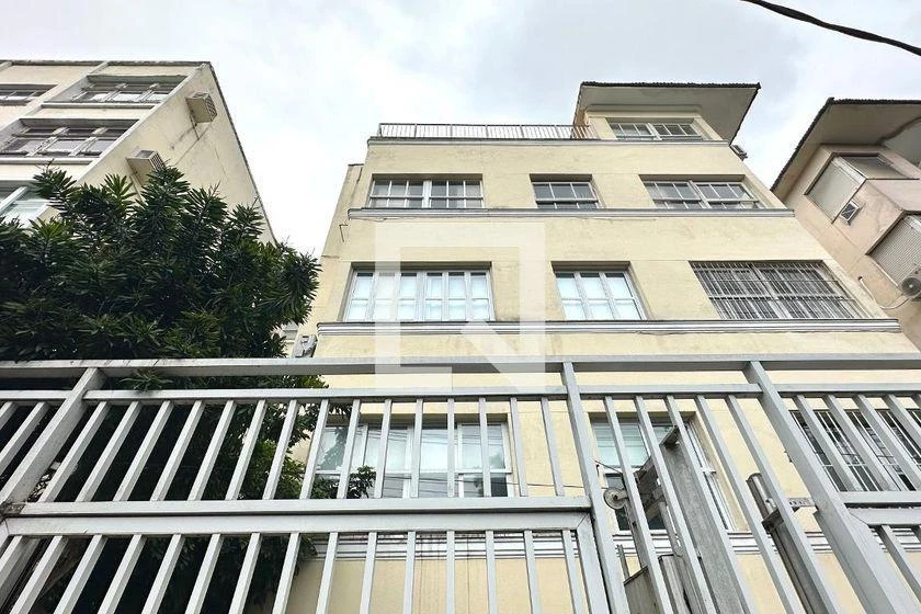Рабочее место и 2 спальни: квартира 75 м² — photo 40