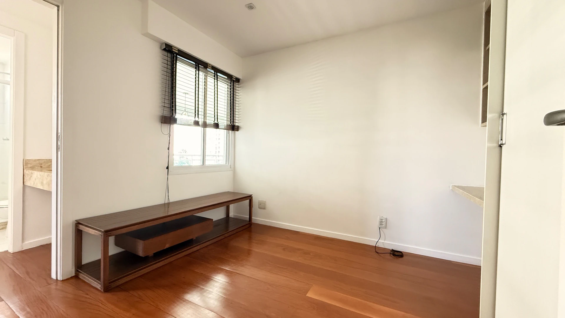 4-bedroom apartment with a gourmet balcony and 160 m² — photo 17