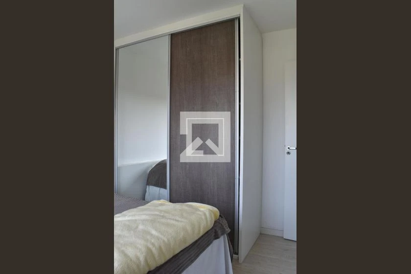 Furnished apartment with 2 bedrooms and open kitchen — photo 6