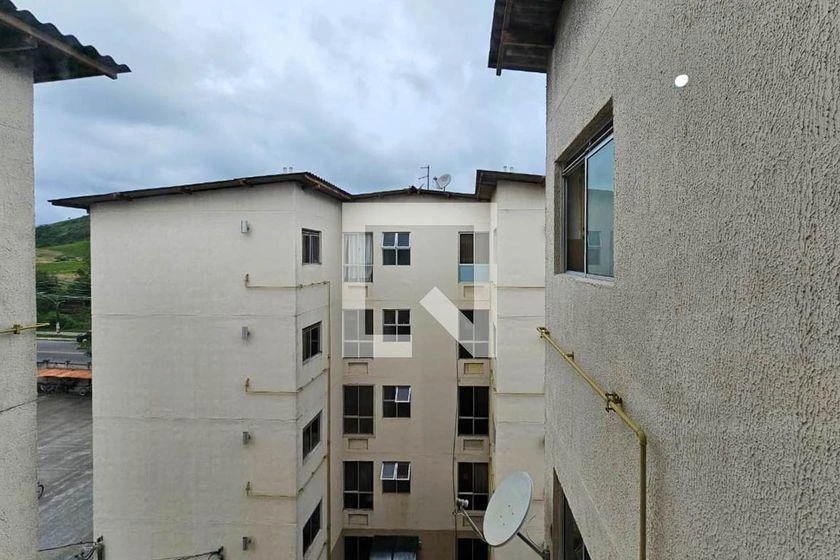 2-bedroom apartment in a building with a pool — photo 12