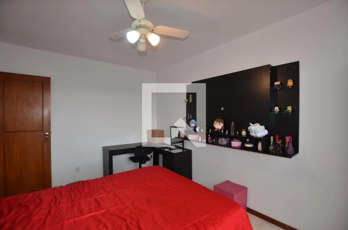 80 m² apartment with a walk-in closet and a home office — photo 30