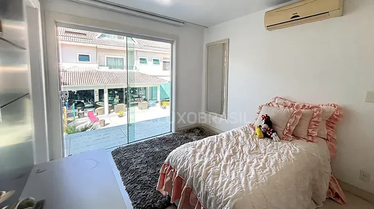 Furnished house with 6 en-suite bedrooms and 10 bathrooms — photo 39