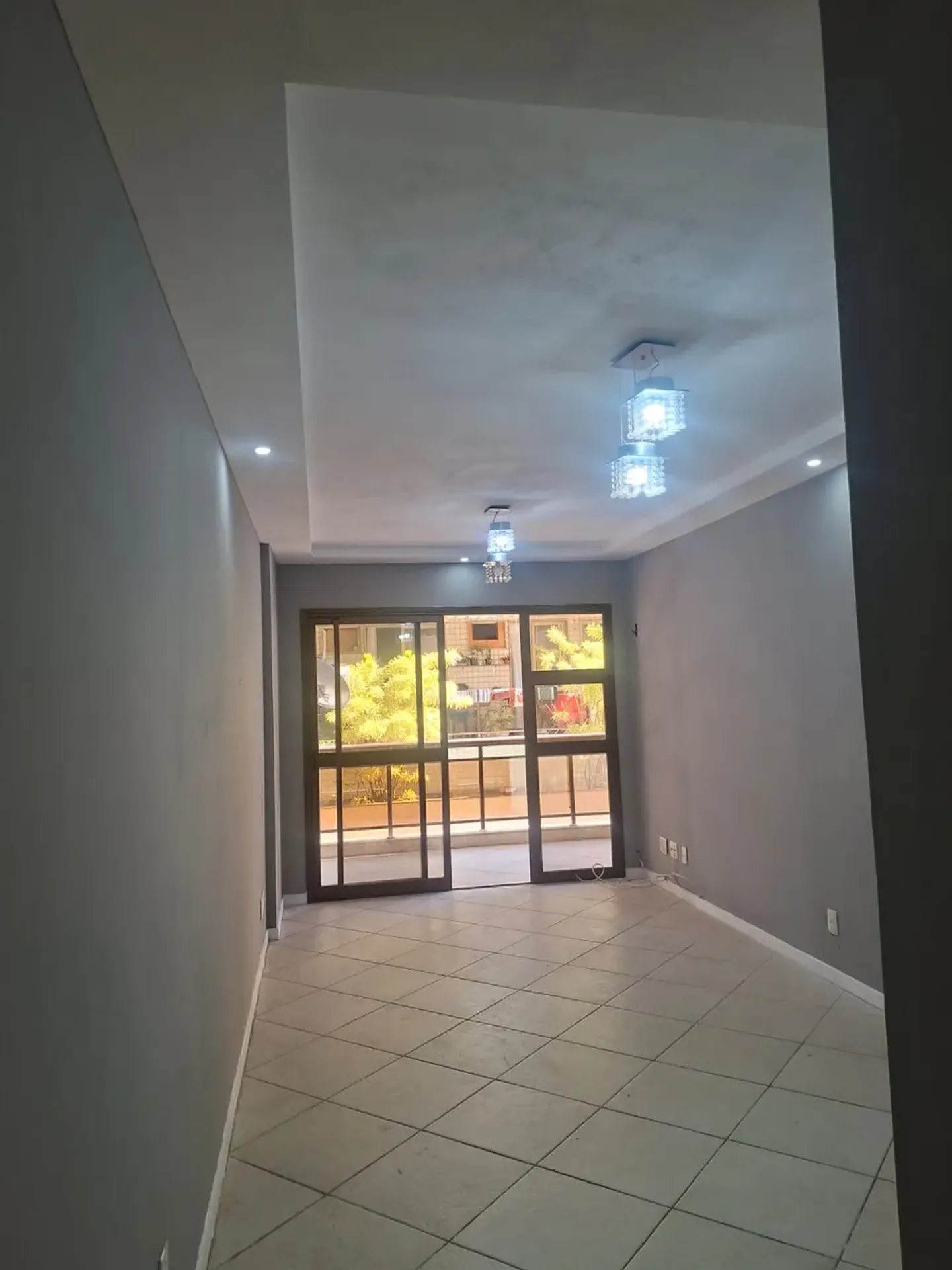 75 m² apartment with 3 bedrooms and a balcony — photo 2