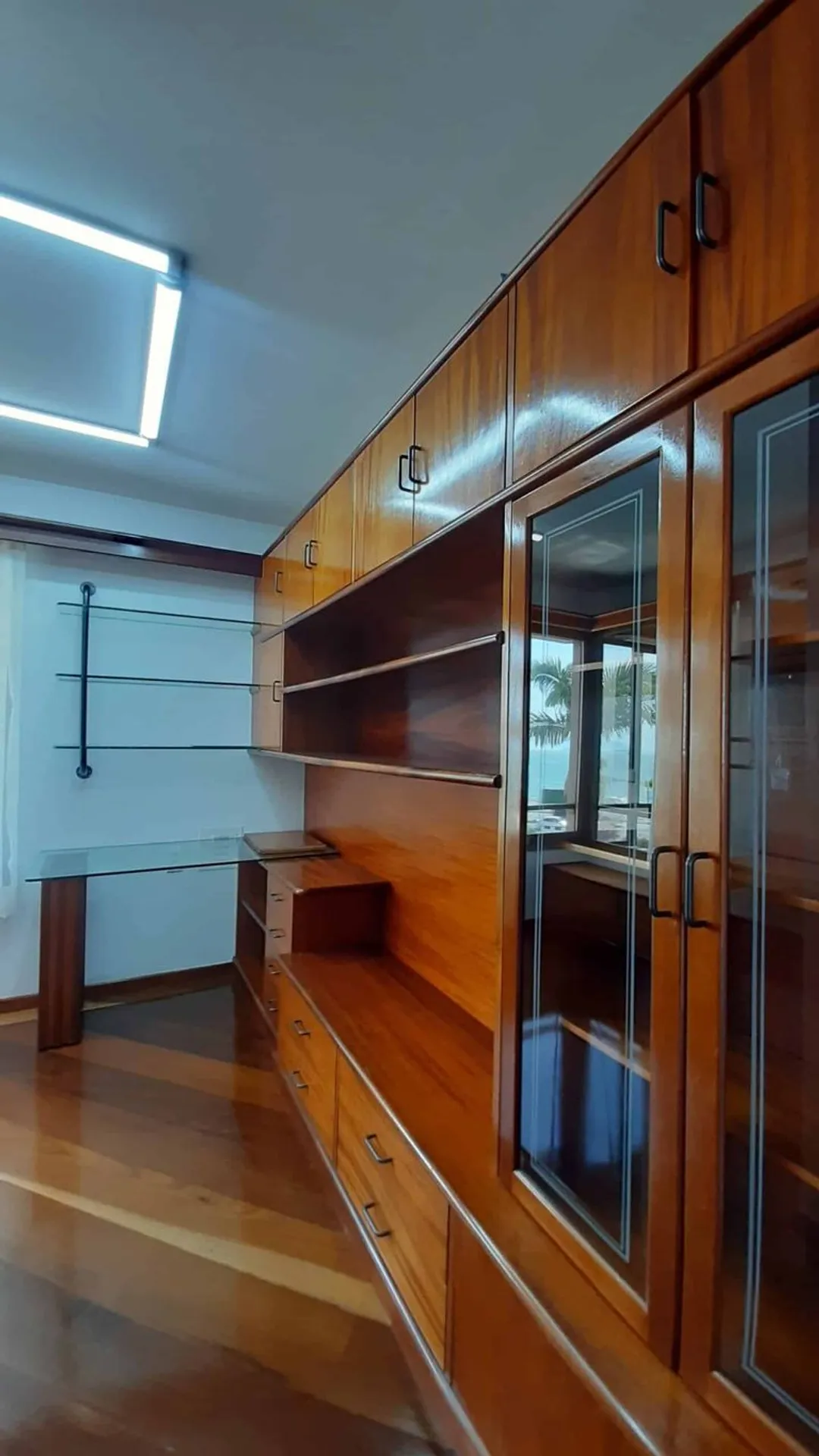 283 m² apartment with 4 bedrooms and 2 en-suites — photo 18