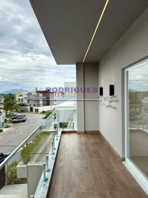 House with 5 bedrooms, 315 m², 3 parking spaces — photo 12