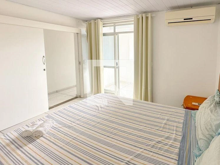 4-bedroom house with a washing machine — photo 13
