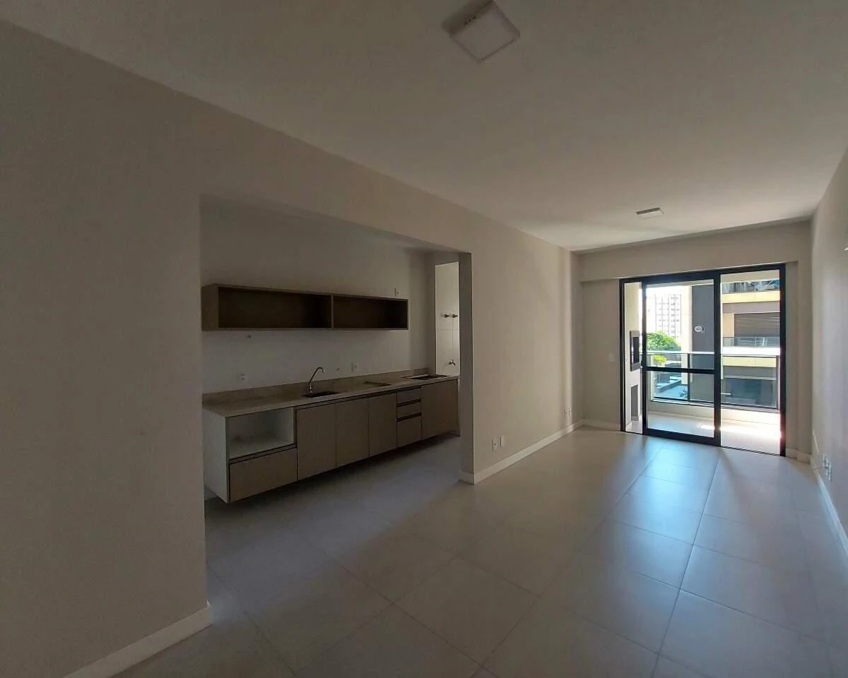One-bedroom apartment with a grill on the balcony — photo 9