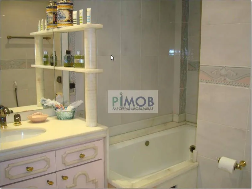 4-bedroom apartment with 4 baths and 340 m² — photo 13