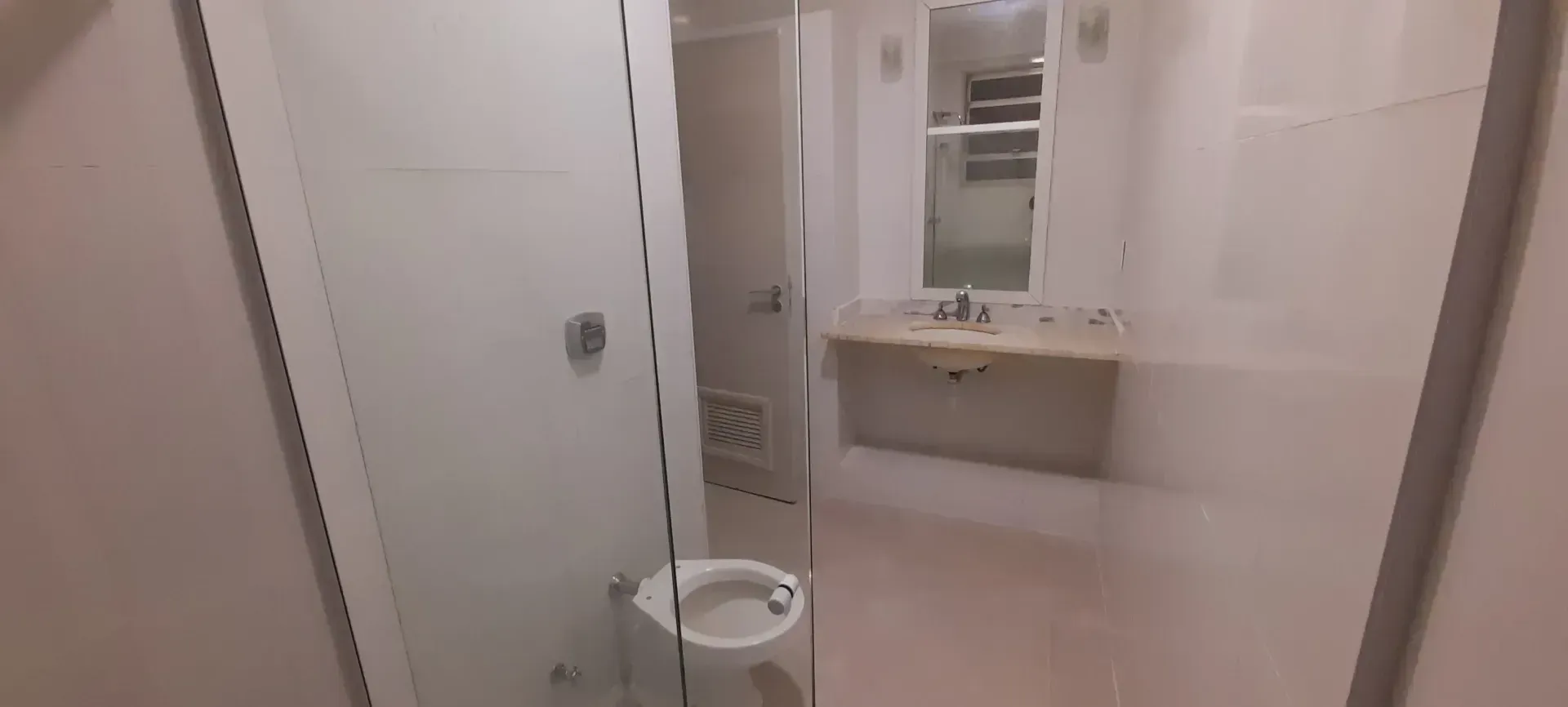 Unfurnished apartment with 4 bedrooms and 2 parking — photo 14