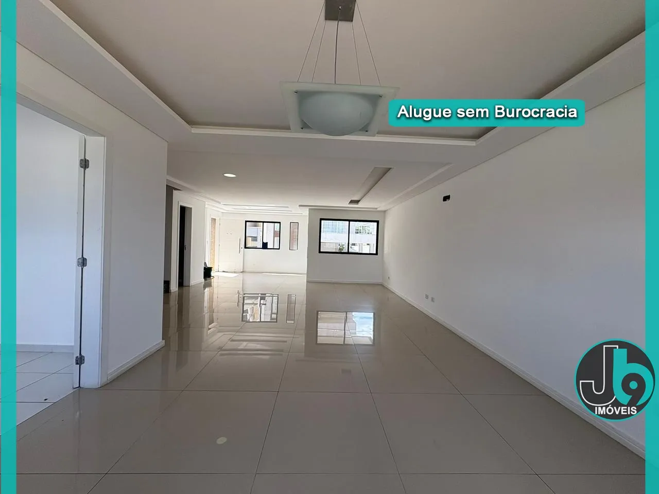 Condominium house with 295 m², 5 bedrooms and parking — photo 7