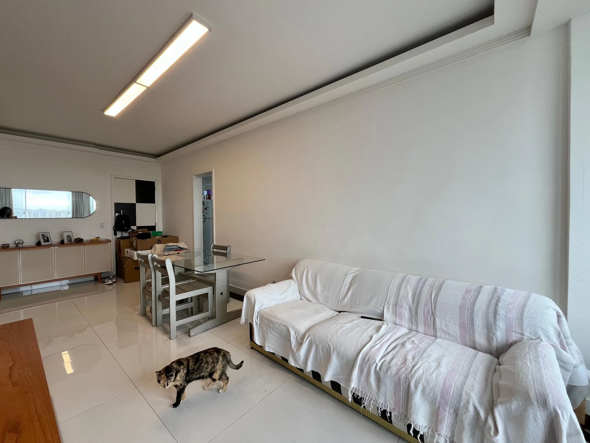 Floor-to-ceiling windows in a one-bedroom apartment, 70 m² — photo 10