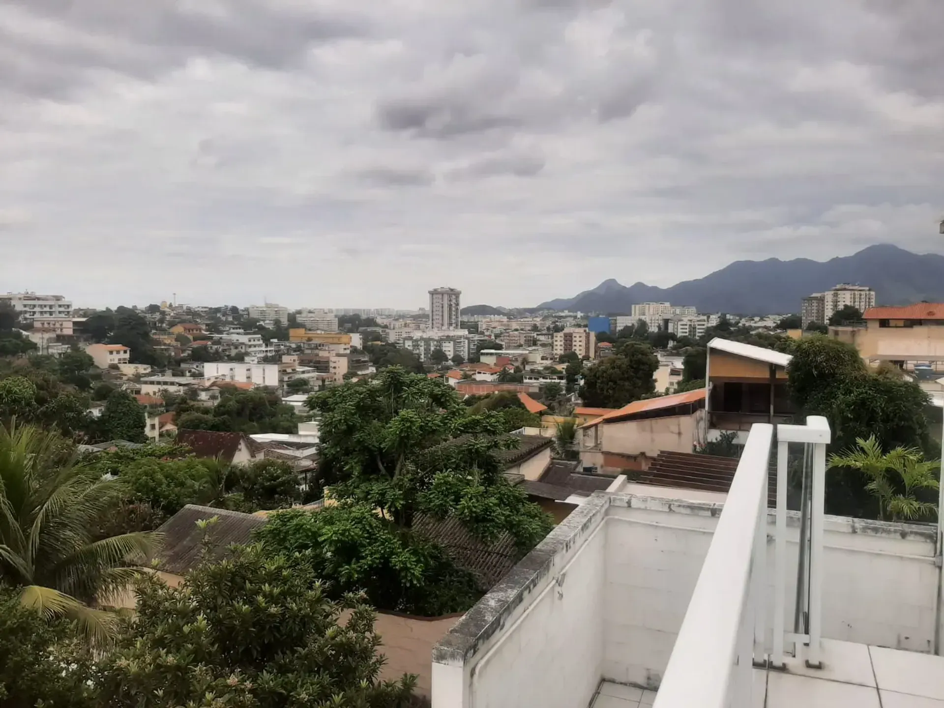 Condominium house with 2 bedrooms and mountain views — photo 19