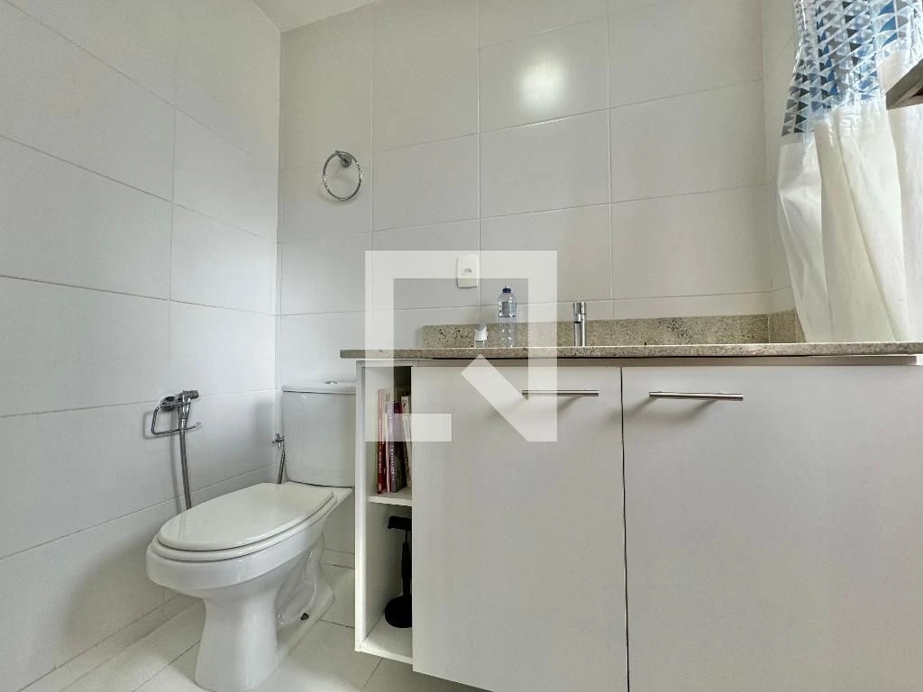 138 m² house with a home office and a walk-in closet — photo 42