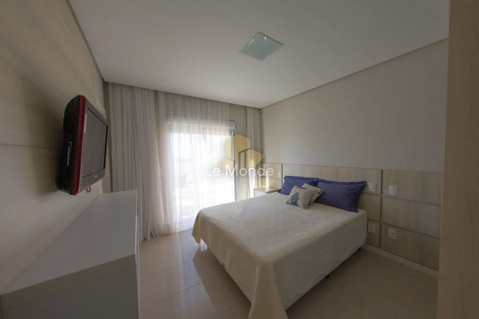 Apartamento amueblado con 4 dormitorios y 382 m² — photo 14
