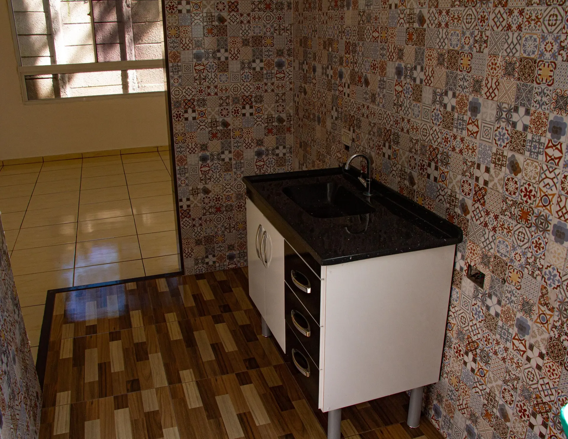 Unfurnished apartment with 2 bedrooms and 1 bathroom — photo 3
