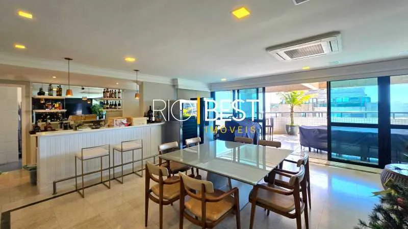 Furnished apartment with 4 bedrooms and 5 bathrooms — photo 6